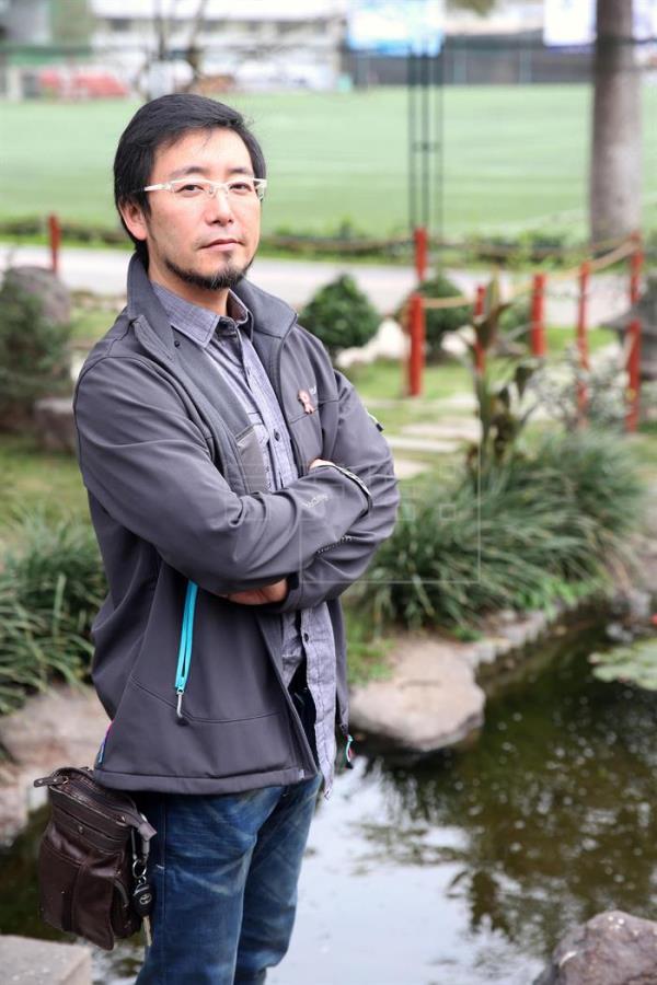 For his work in Peru, Marino Morikawa used ceramic biofilters that he produced by himself in local pottery courses.
