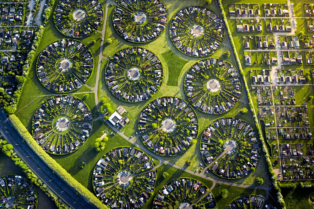 Though the houses in Brøndby Haveby are owned, the gardens are rented, and local zoning laws prevent anyone from occupying their properties for more than six months out of the year.