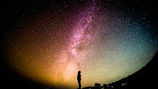The eight key rules of living by Alain de Botton that the world needs right now